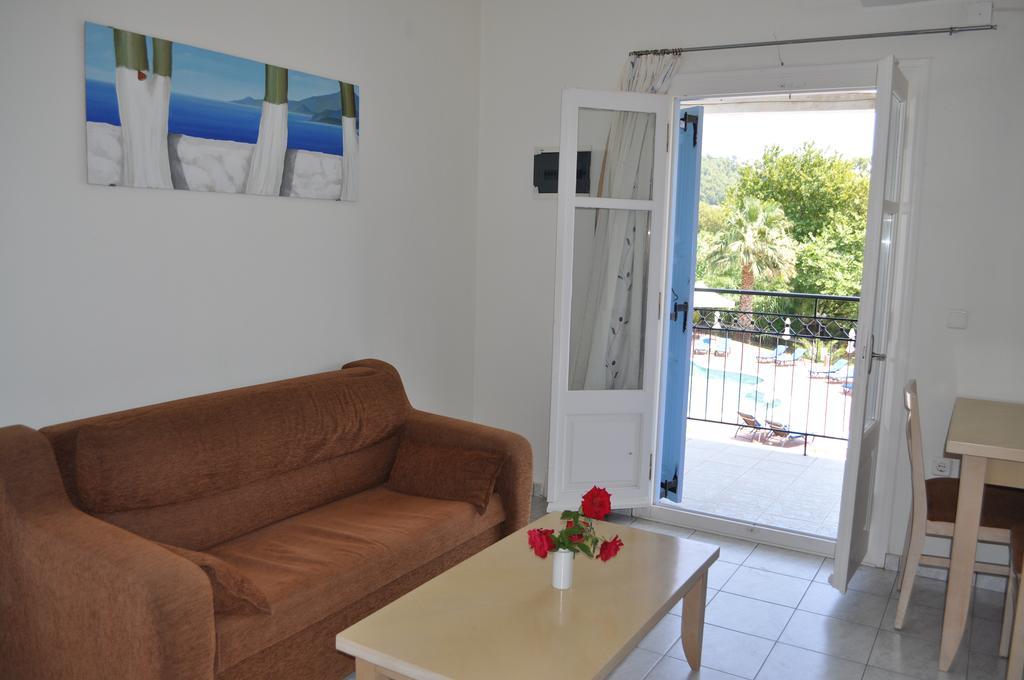 Marialena Village Platanias  Exterior photo